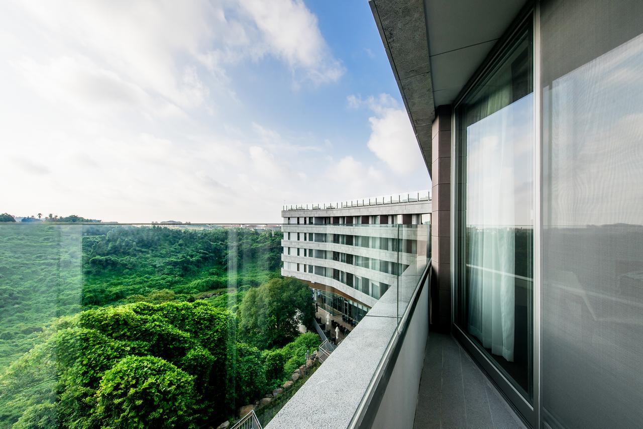 Hidden Cliff Hotel And Nature Seogwipo Exterior photo